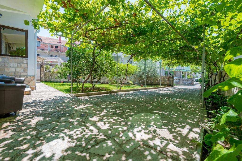 Apartmani Krgusic Tivat Exterior photo